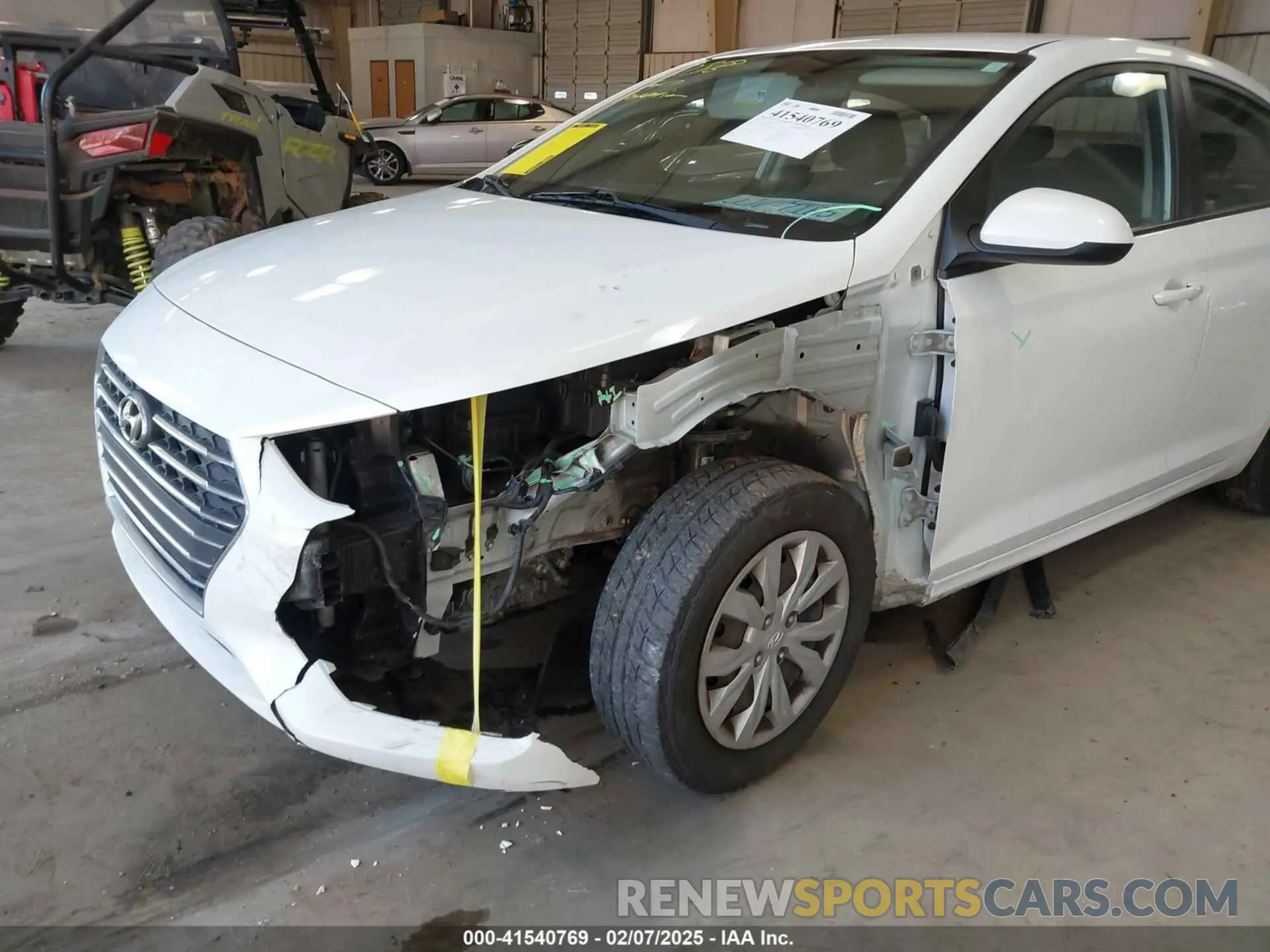 6 fotografías del automóvil dañado 3KPC24A6XLE103892 HYUNDAI ACCENT 2020