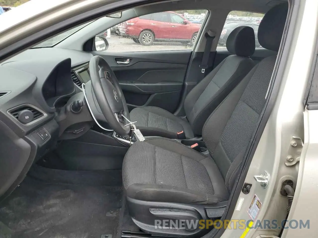 7 fotografías del automóvil dañado 3KPC24A6XLE108378 HYUNDAI ACCENT 2020