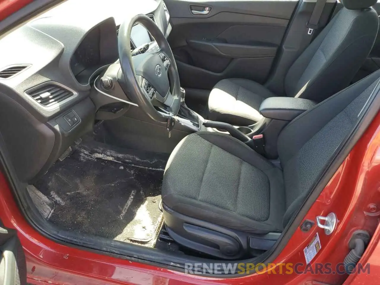 7 fotografías del automóvil dañado 3KPC25A62LE108252 HYUNDAI ACCENT 2020