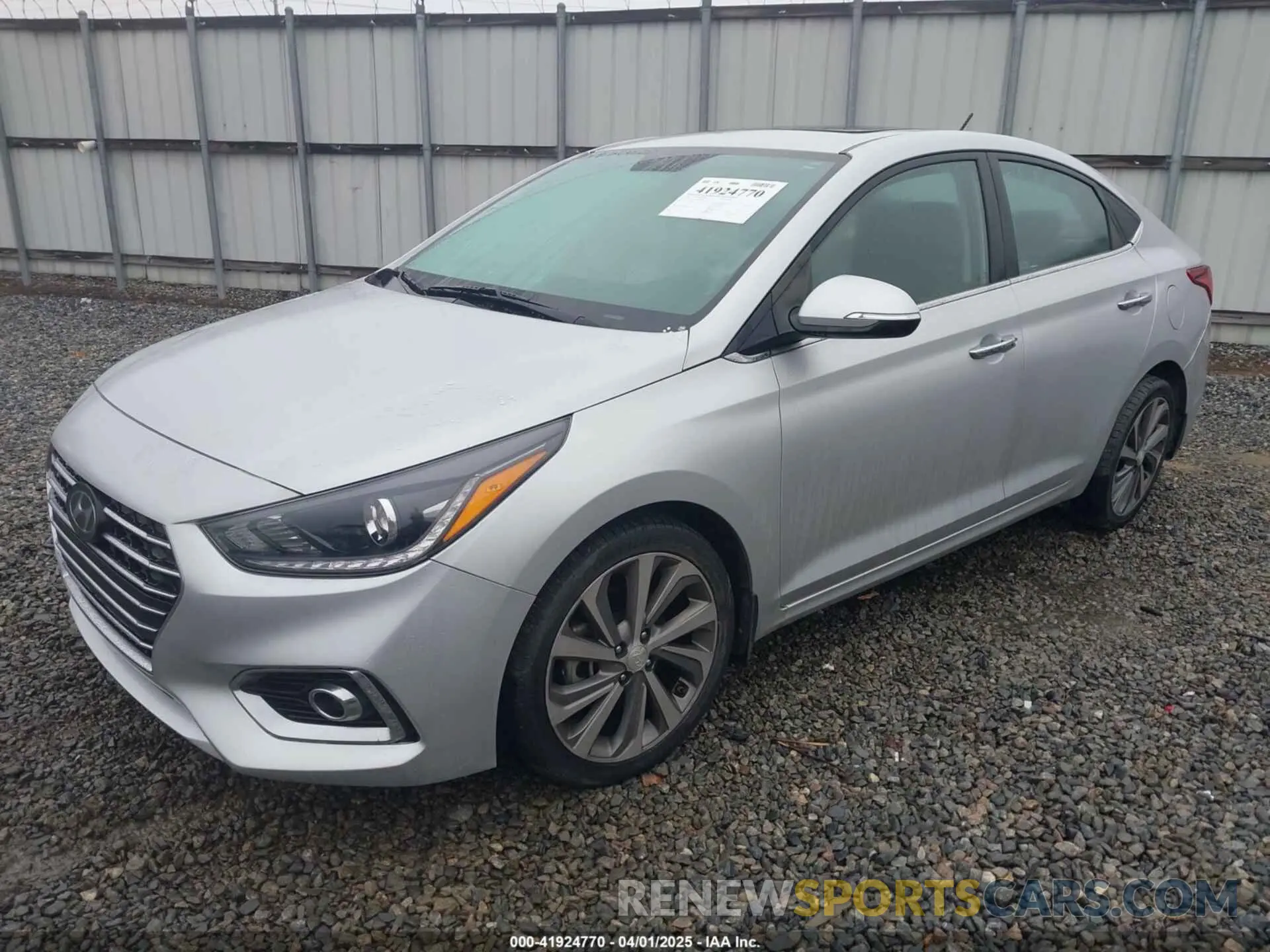 2 fotografías del automóvil dañado 3KPC34A63LE108977 HYUNDAI ACCENT 2020
