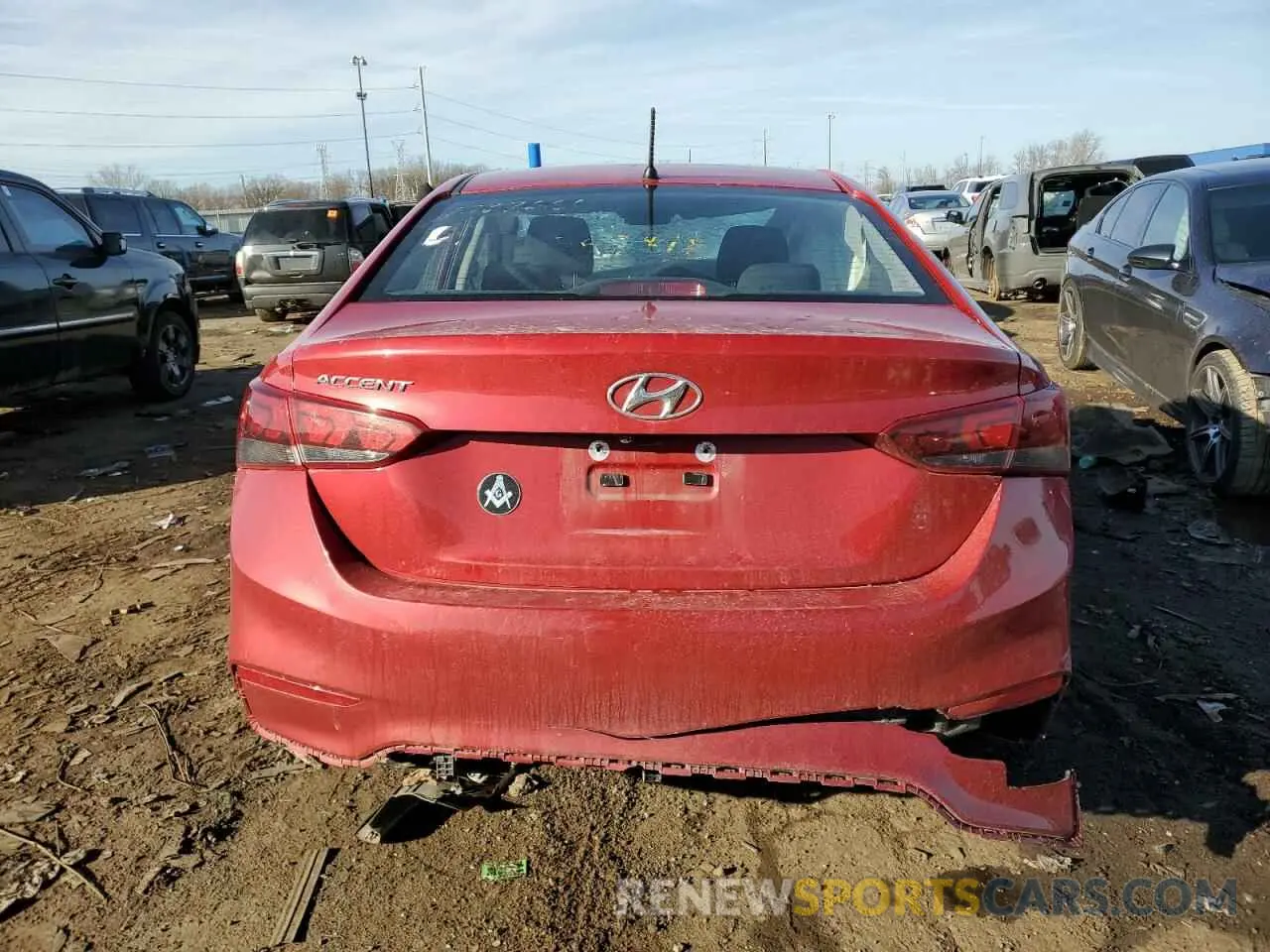 6 fotografías del automóvil dañado 3KPC24A60ME128964 HYUNDAI ACCENT 2021