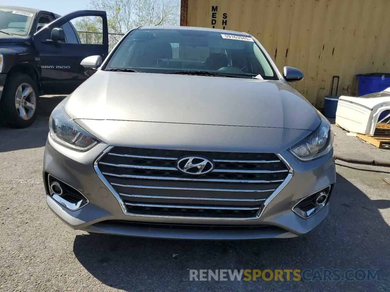 5 fotografías del automóvil dañado 3KPC24A60ME134604 HYUNDAI ACCENT 2021