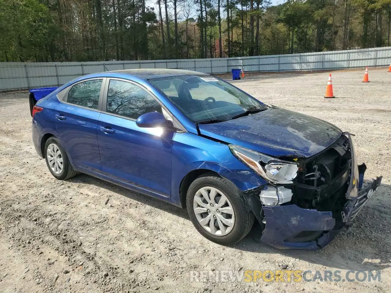 4 fotografías del automóvil dañado 3KPC24A60ME136966 HYUNDAI ACCENT 2021