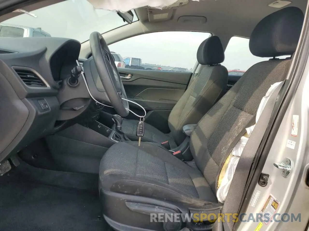 7 fotografías del automóvil dañado 3KPC24A60ME150480 HYUNDAI ACCENT 2021