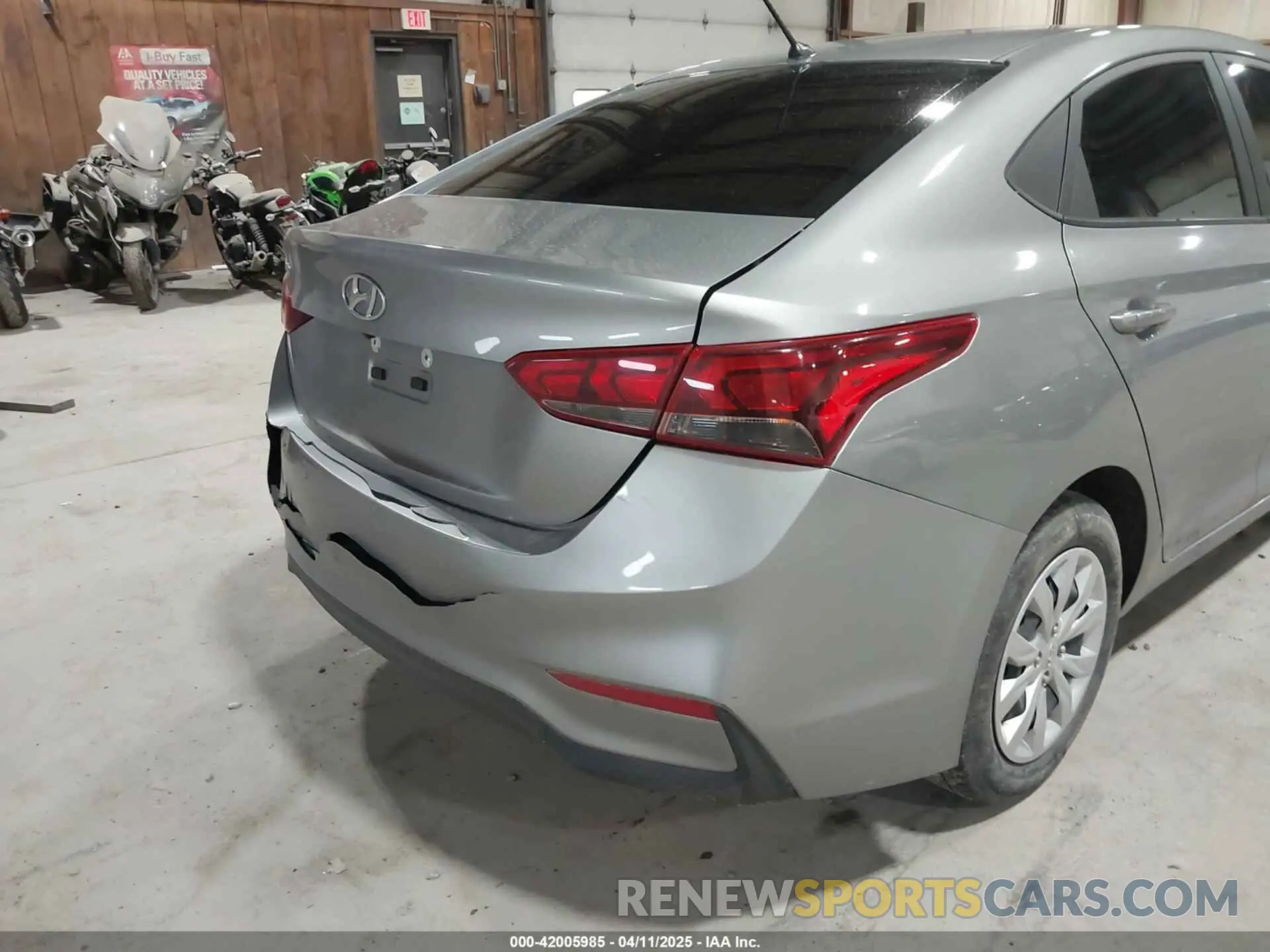 17 fotografías del automóvil dañado 3KPC24A61ME133509 HYUNDAI ACCENT 2021