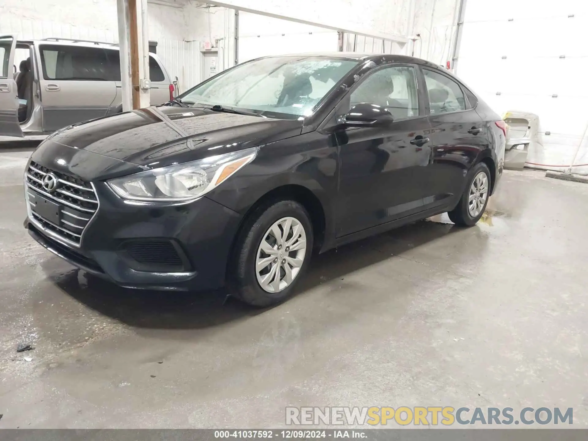 2 fotografías del automóvil dañado 3KPC24A62ME143546 HYUNDAI ACCENT 2021