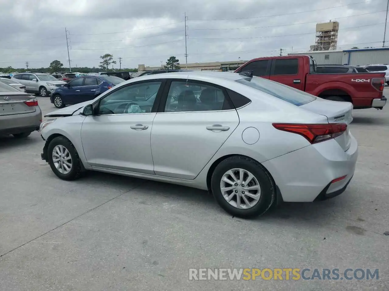 2 fotografías del automóvil dañado 3KPC24A63ME139568 HYUNDAI ACCENT 2021
