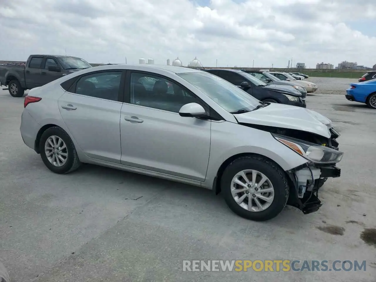 4 fotografías del automóvil dañado 3KPC24A63ME139568 HYUNDAI ACCENT 2021