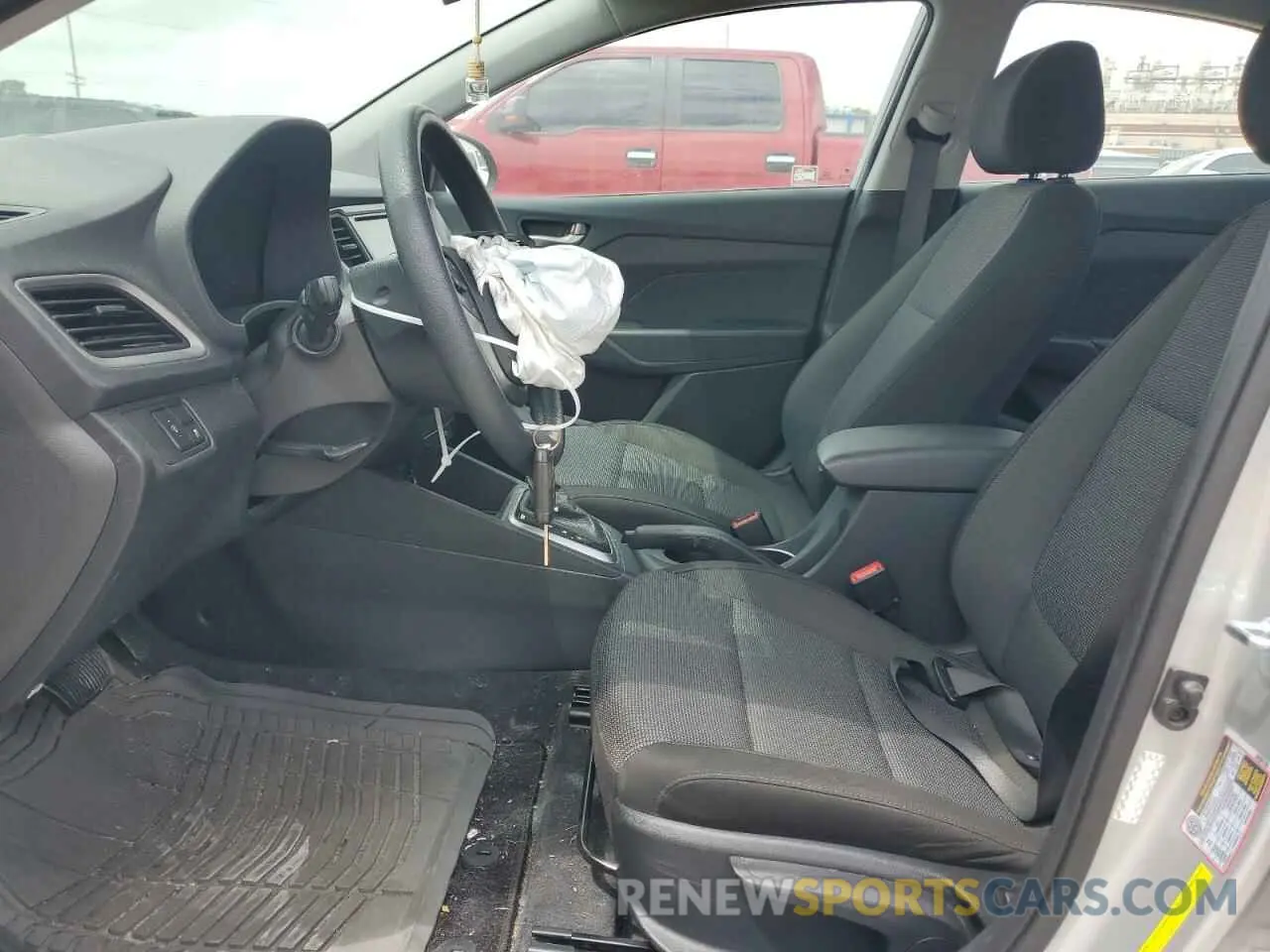 7 fotografías del automóvil dañado 3KPC24A63ME139568 HYUNDAI ACCENT 2021