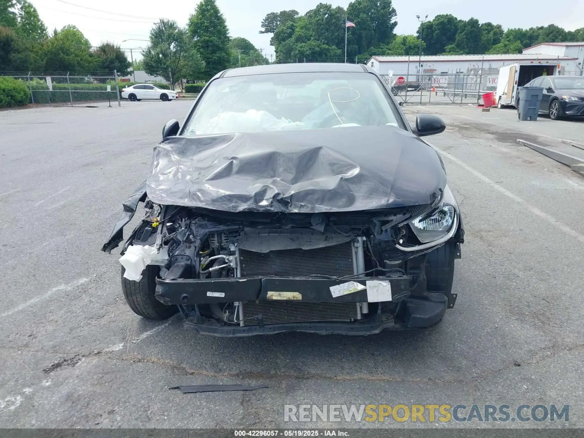 12 fotografías del automóvil dañado 3KPC24A64ME130636 HYUNDAI ACCENT 2021