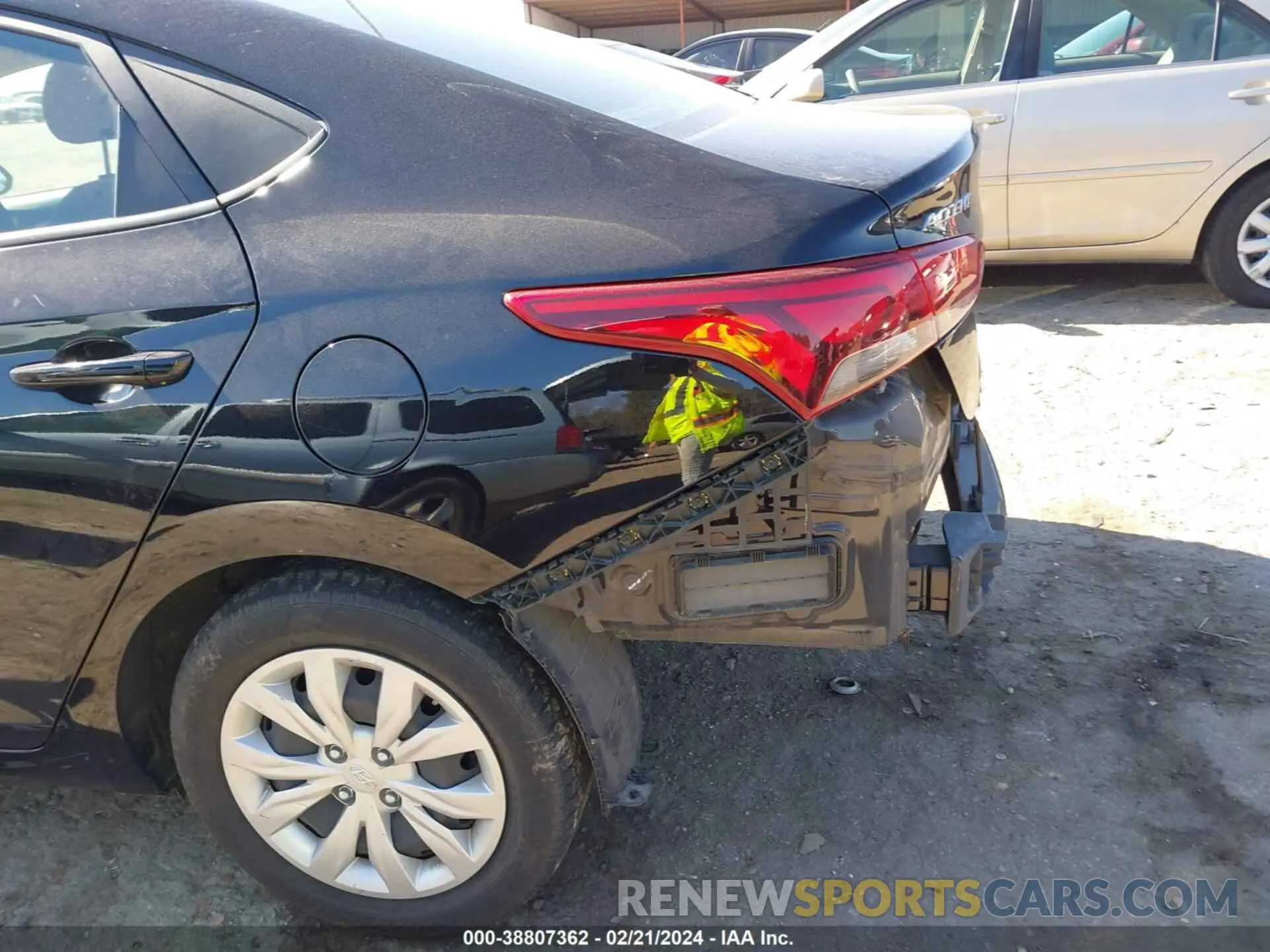 21 fotografías del automóvil dañado 3KPC24A64ME150451 HYUNDAI ACCENT 2021