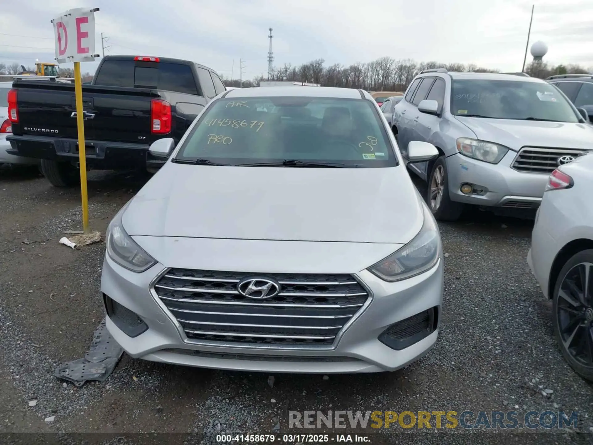 12 fotografías del automóvil dañado 3KPC24A65ME130435 HYUNDAI ACCENT 2021
