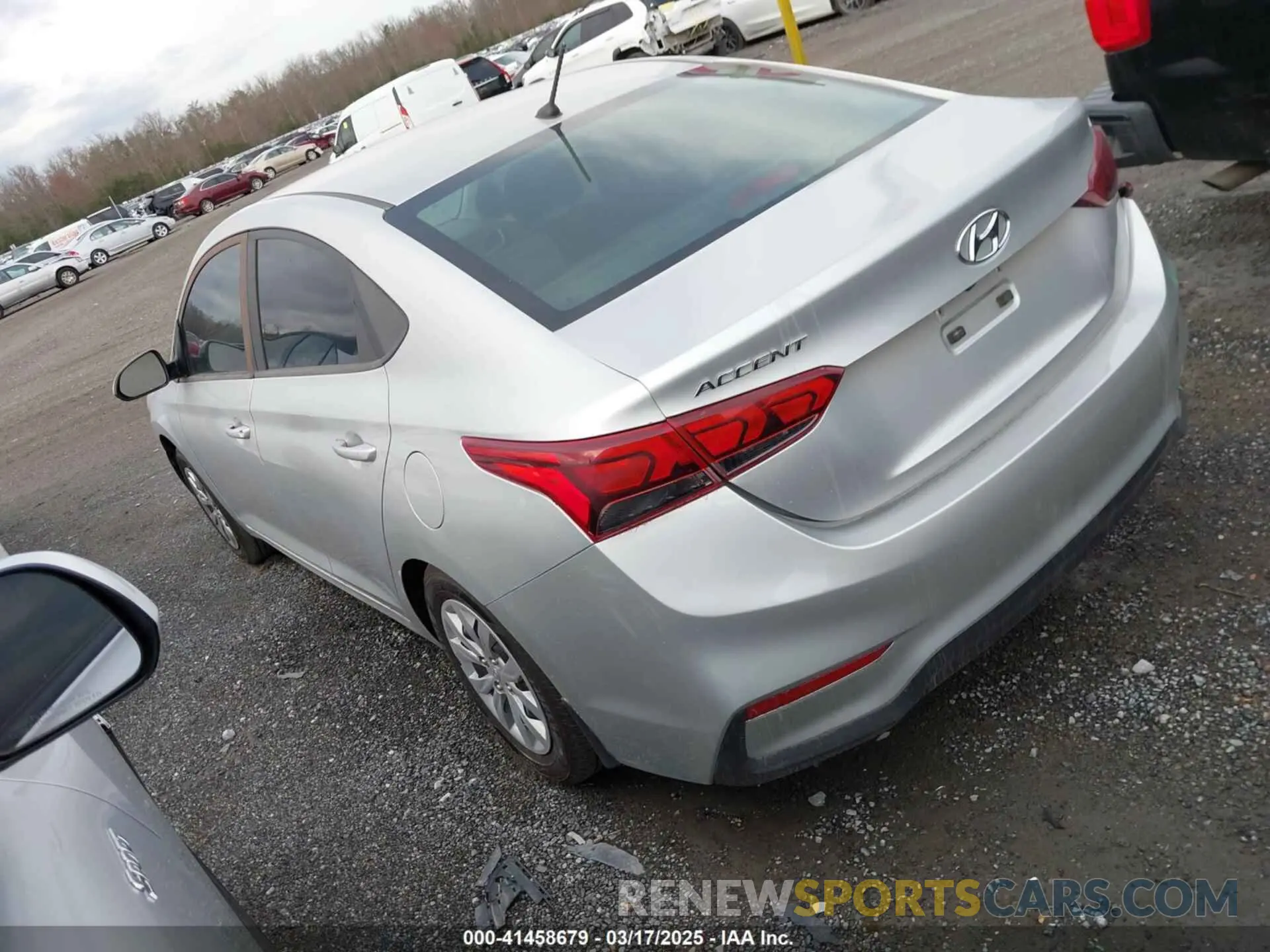 3 fotografías del automóvil dañado 3KPC24A65ME130435 HYUNDAI ACCENT 2021