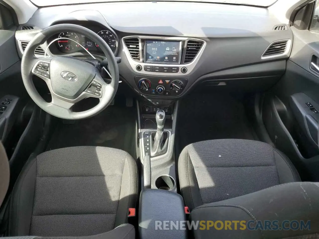 8 fotografías del automóvil dañado 3KPC24A65ME137515 HYUNDAI ACCENT 2021