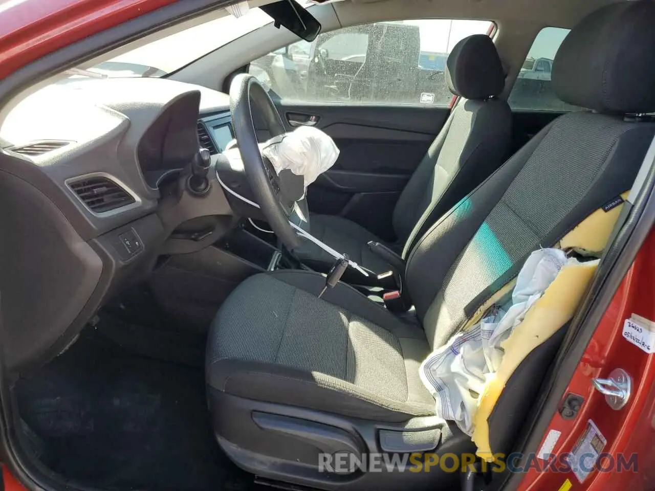 7 fotografías del automóvil dañado 3KPC24A65ME138390 HYUNDAI ACCENT 2021