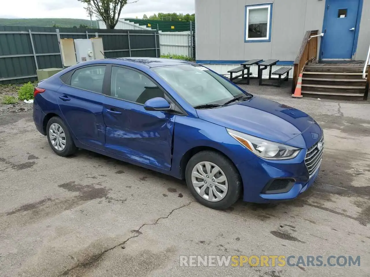 4 fotografías del automóvil dañado 3KPC24A67ME150573 HYUNDAI ACCENT 2021