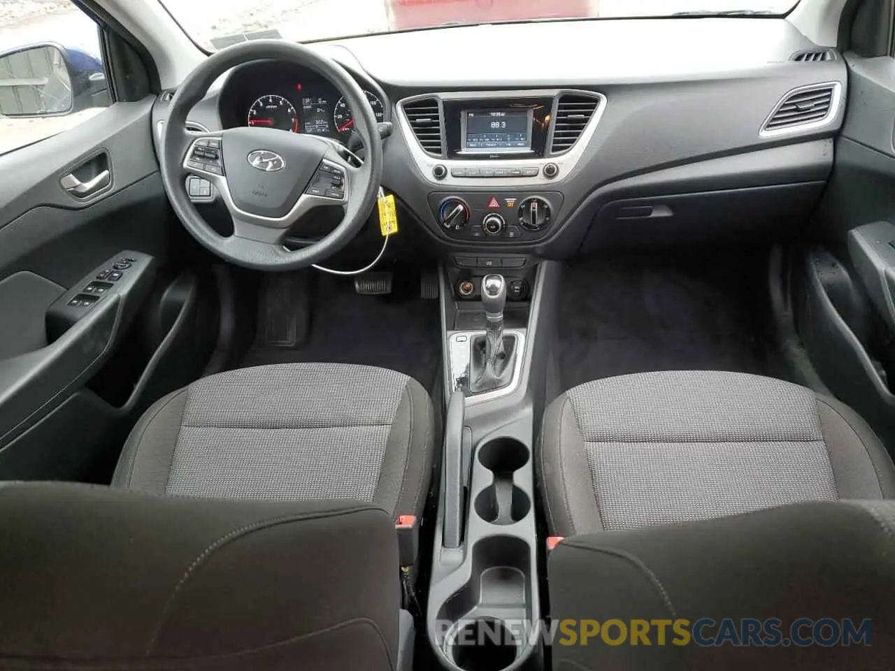 8 fotografías del automóvil dañado 3KPC24A67ME150573 HYUNDAI ACCENT 2021