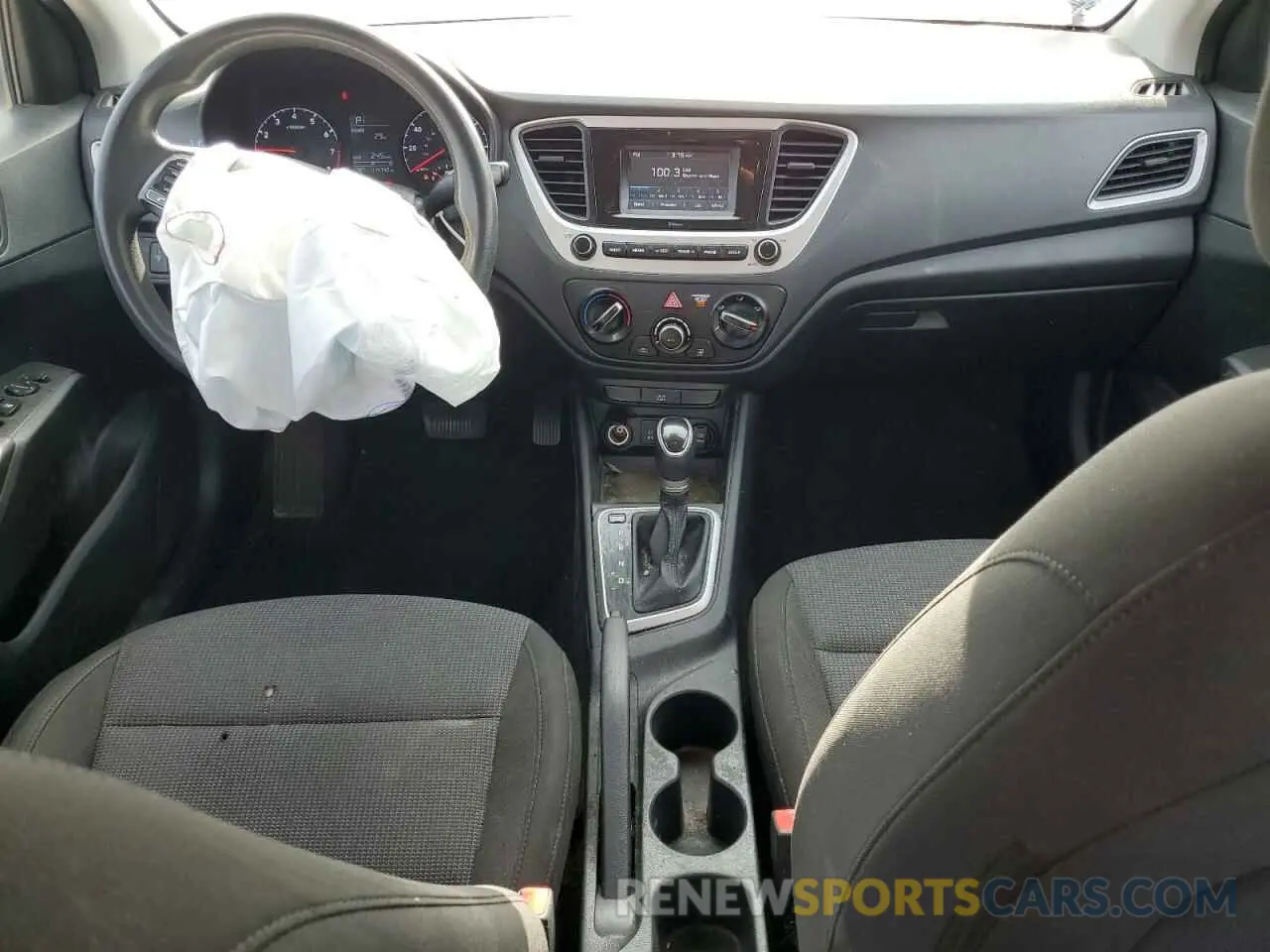 8 fotografías del automóvil dañado 3KPC24A68ME131711 HYUNDAI ACCENT 2021