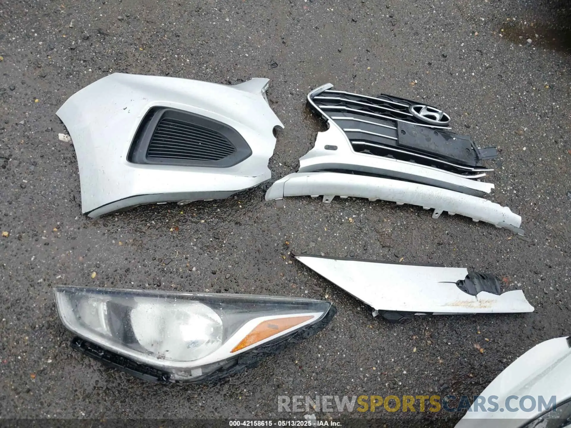 12 fotografías del automóvil dañado 3KPC24A68ME137279 HYUNDAI ACCENT 2021