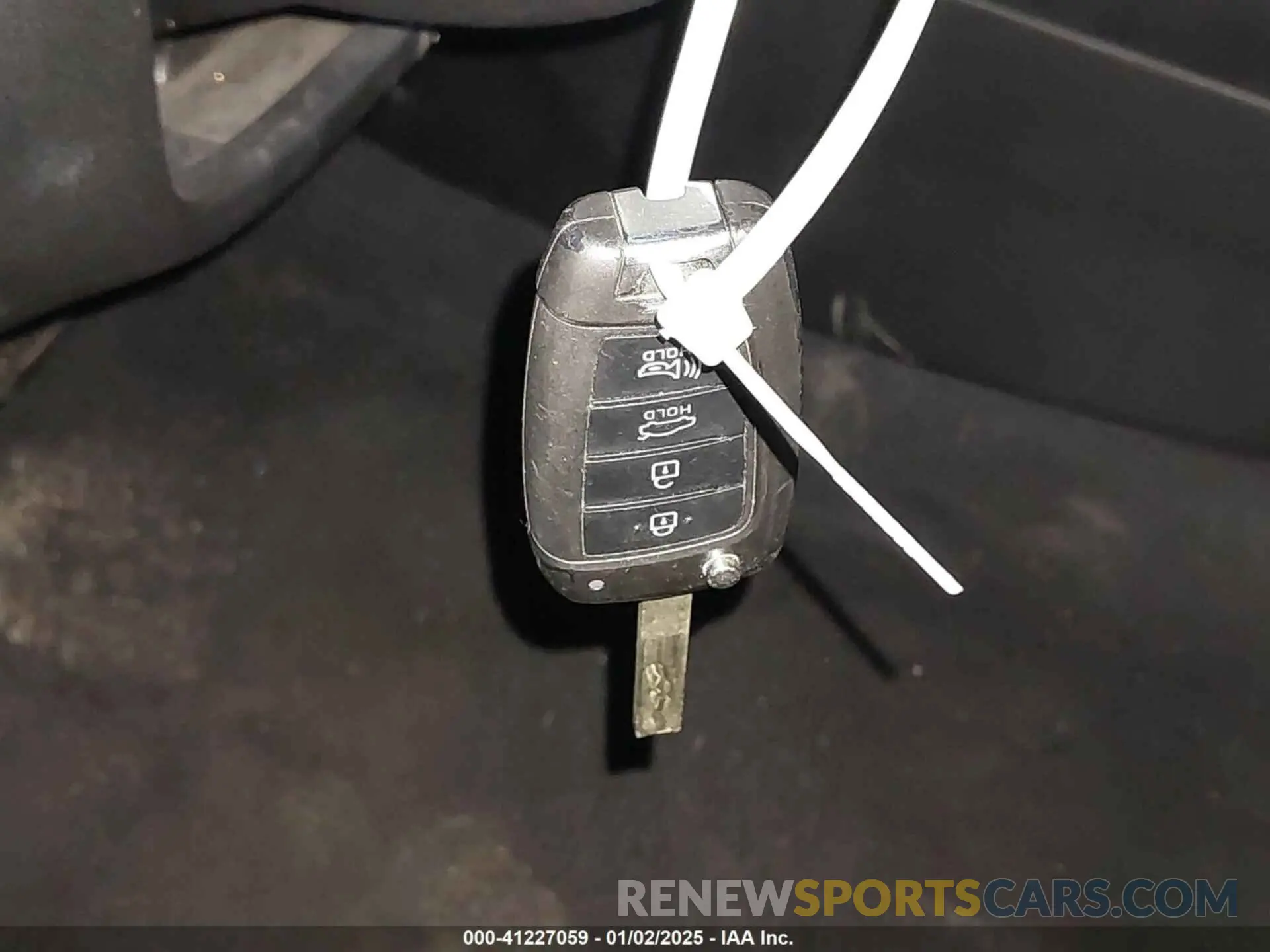 11 fotografías del automóvil dañado 3KPC24A69ME130602 HYUNDAI ACCENT 2021