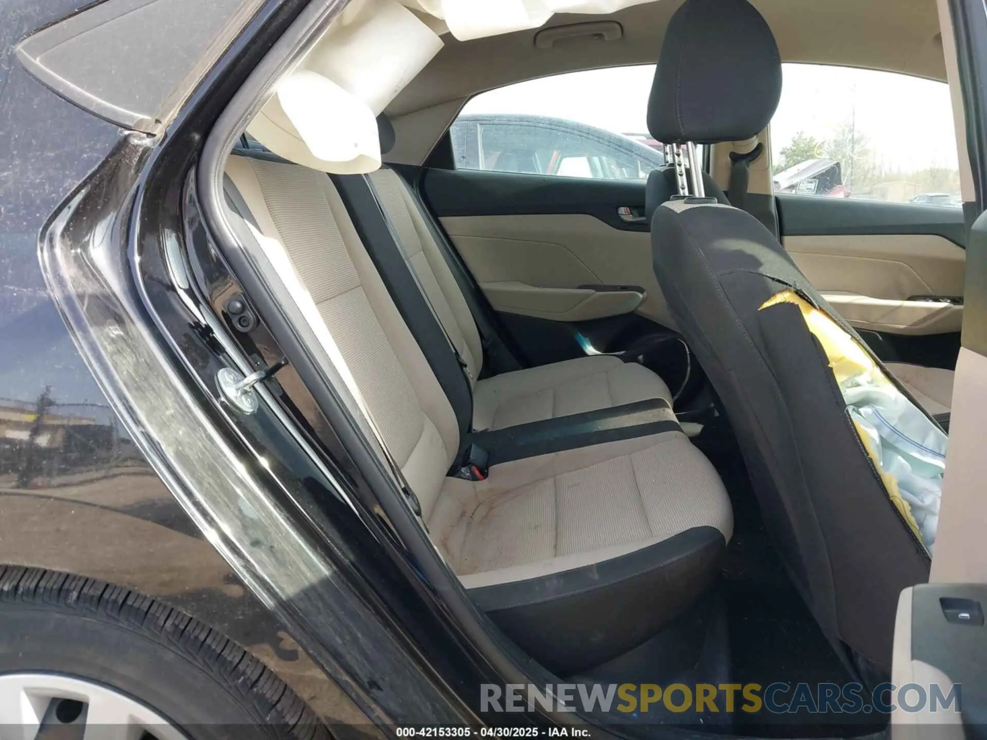 8 fotografías del automóvil dañado 3KPC24A69ME135802 HYUNDAI ACCENT 2021