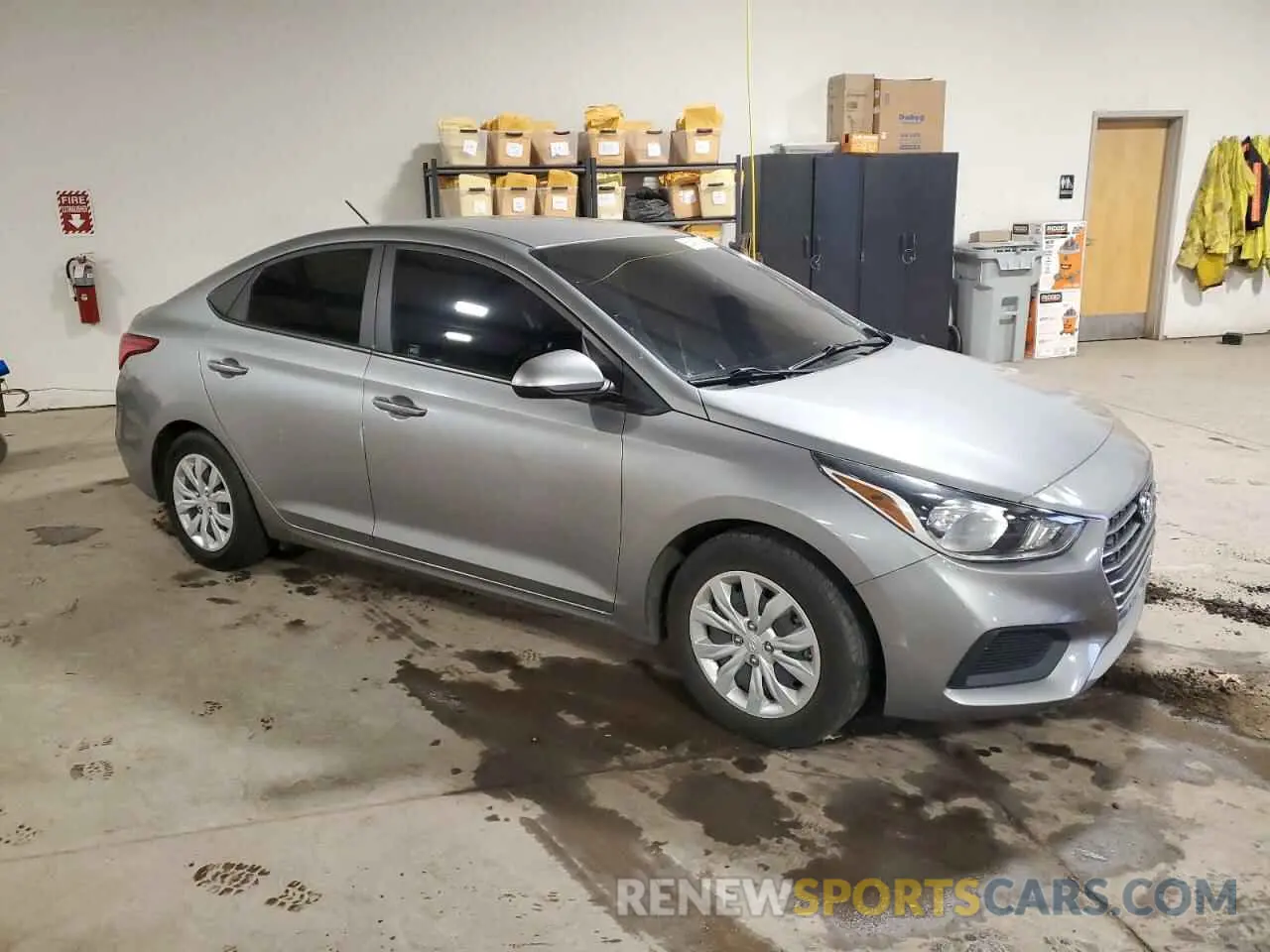 4 fotografías del automóvil dañado 3KPC24A69ME143978 HYUNDAI ACCENT 2021