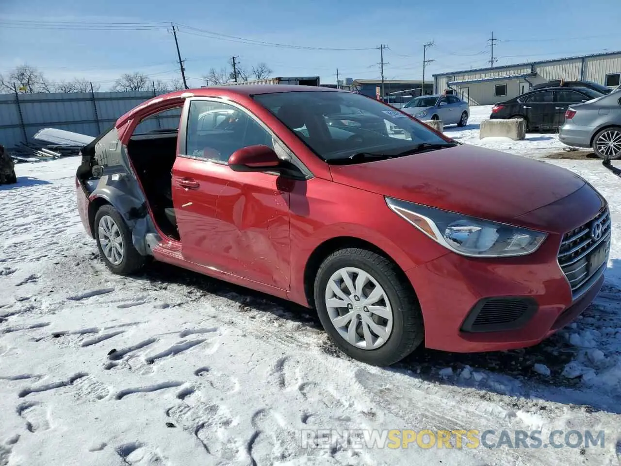 4 fotografías del automóvil dañado 3KPC24A69ME144371 HYUNDAI ACCENT 2021