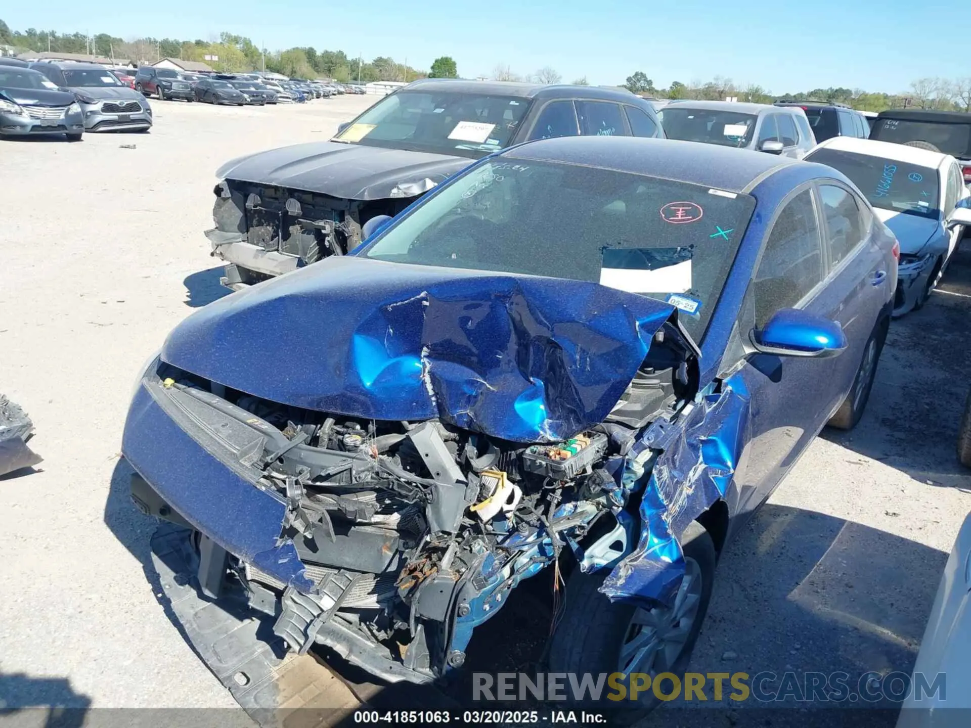 2 fotografías del automóvil dañado 3KPC24A69ME146153 HYUNDAI ACCENT 2021