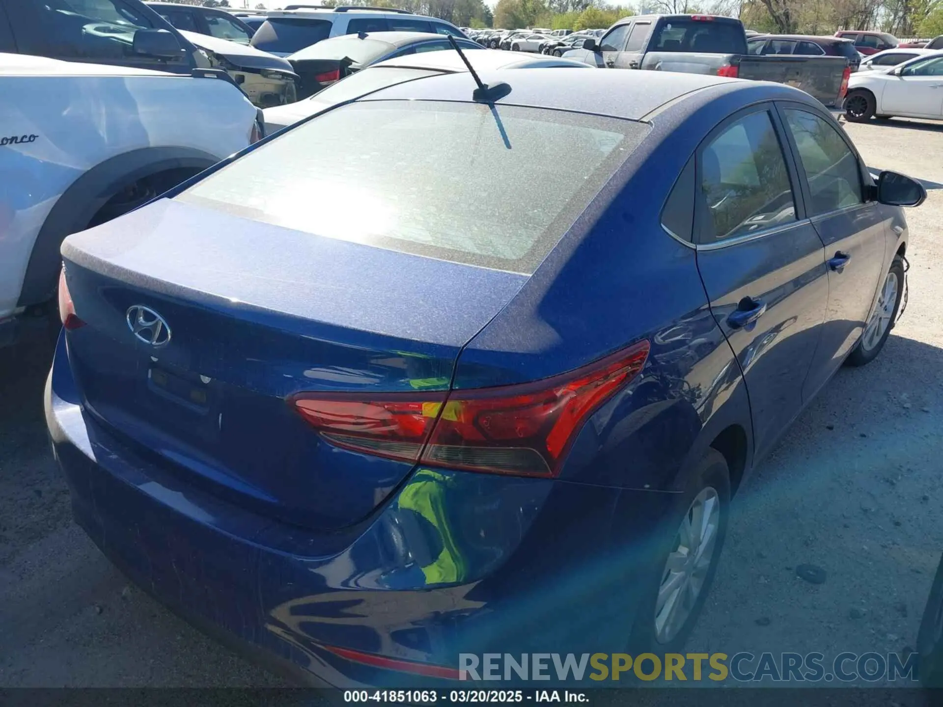 4 fotografías del automóvil dañado 3KPC24A69ME146153 HYUNDAI ACCENT 2021