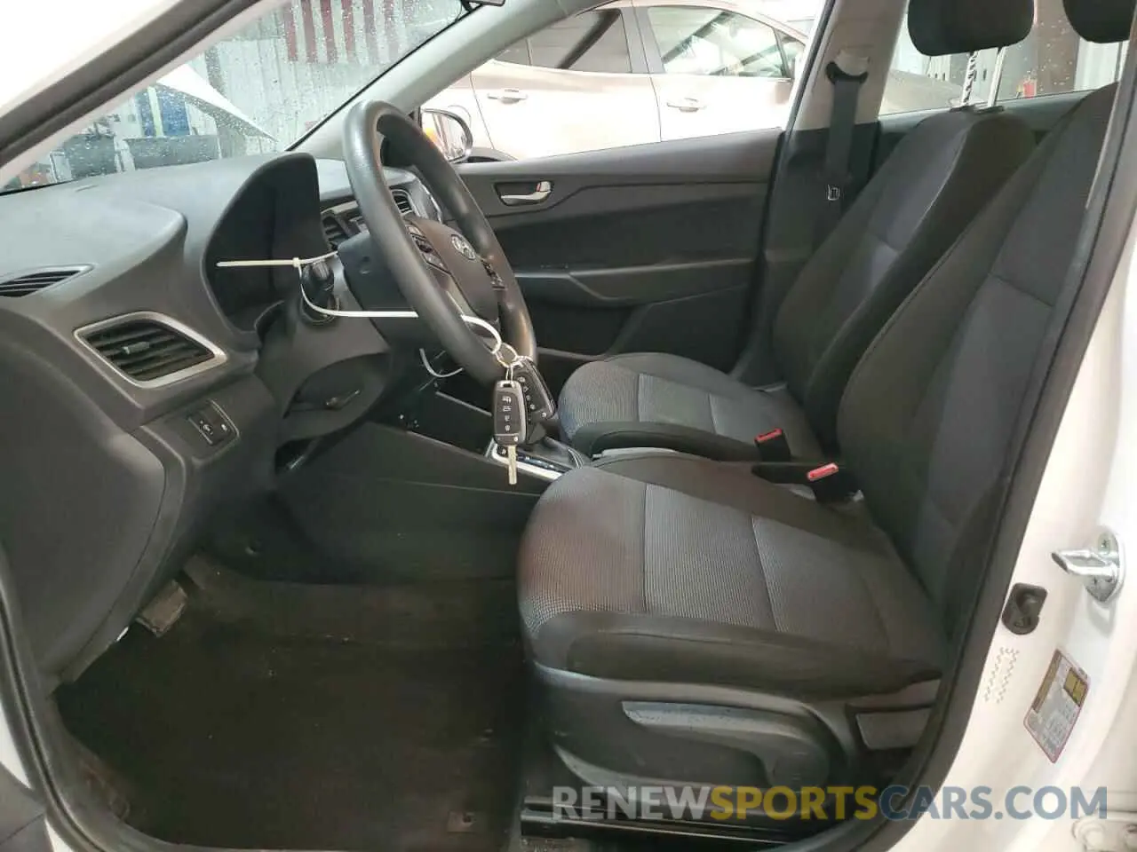 7 fotografías del automóvil dañado 3KPC24A6XME148168 HYUNDAI ACCENT 2021