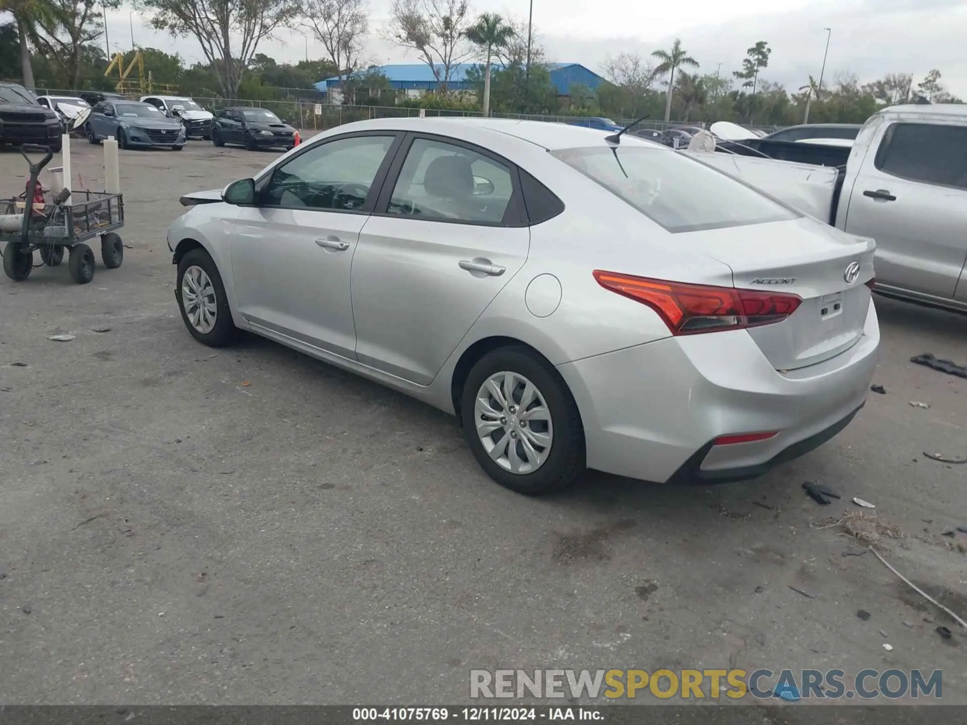 3 fotografías del automóvil dañado 3KPC24A6XME148736 HYUNDAI ACCENT 2021