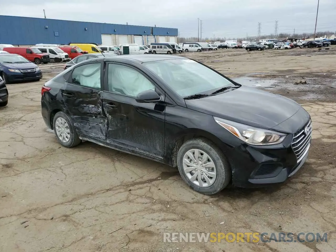 4 fotografías del automóvil dañado 3KPC24A6XME153001 HYUNDAI ACCENT 2021