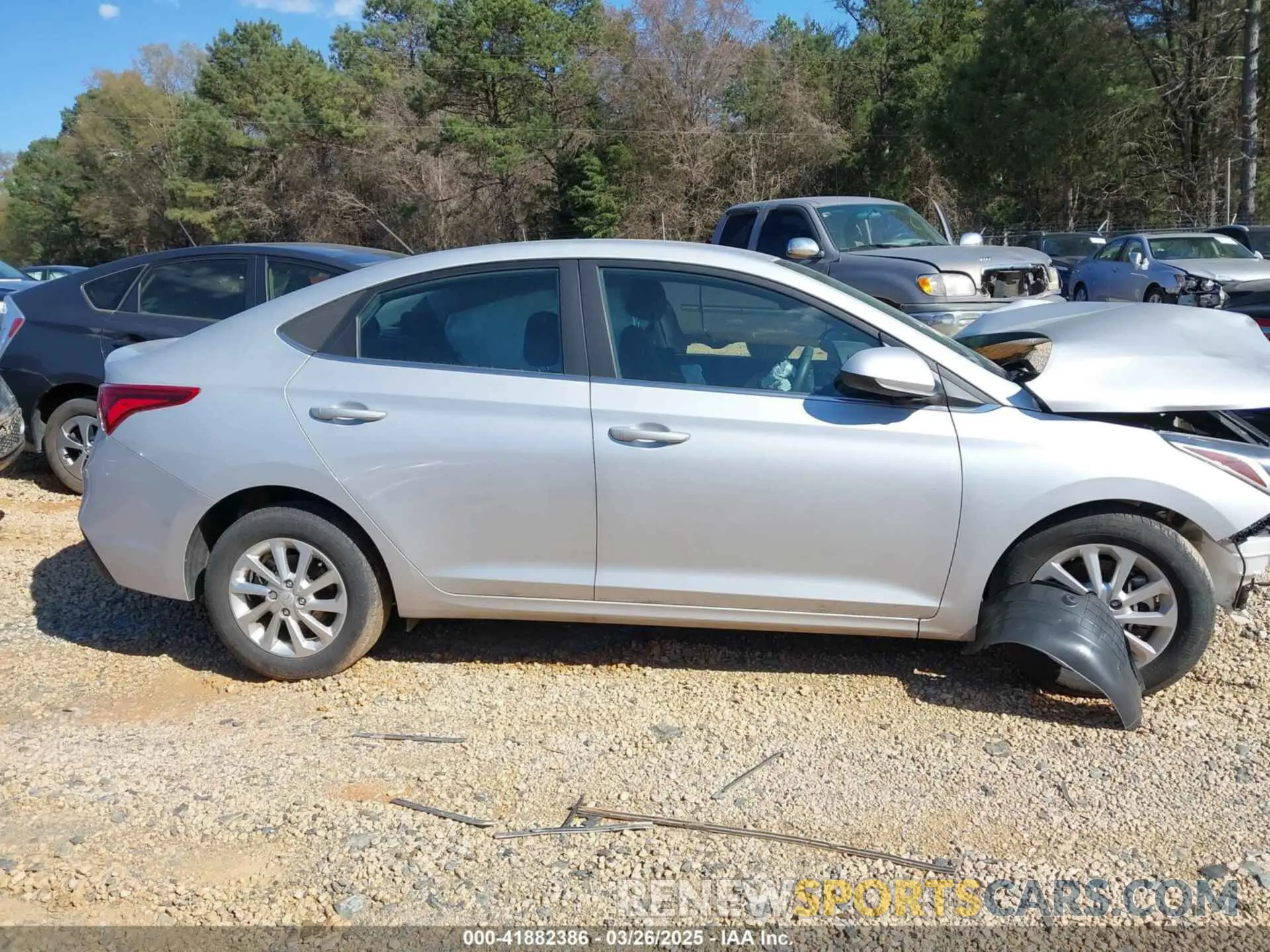 13 fotografías del automóvil dañado 3KPC24A60NE178751 HYUNDAI ACCENT 2022