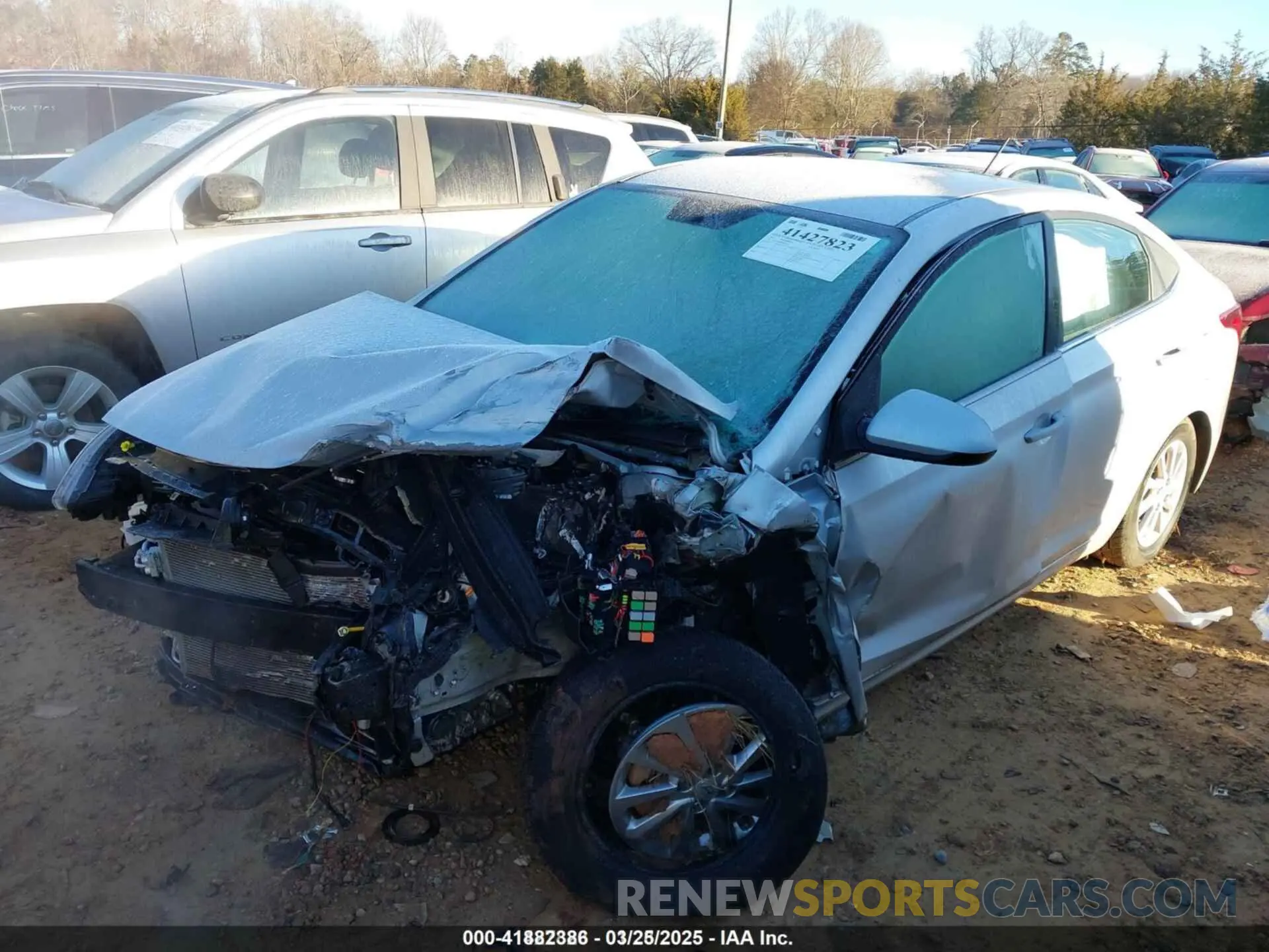 2 fotografías del automóvil dañado 3KPC24A60NE178751 HYUNDAI ACCENT 2022