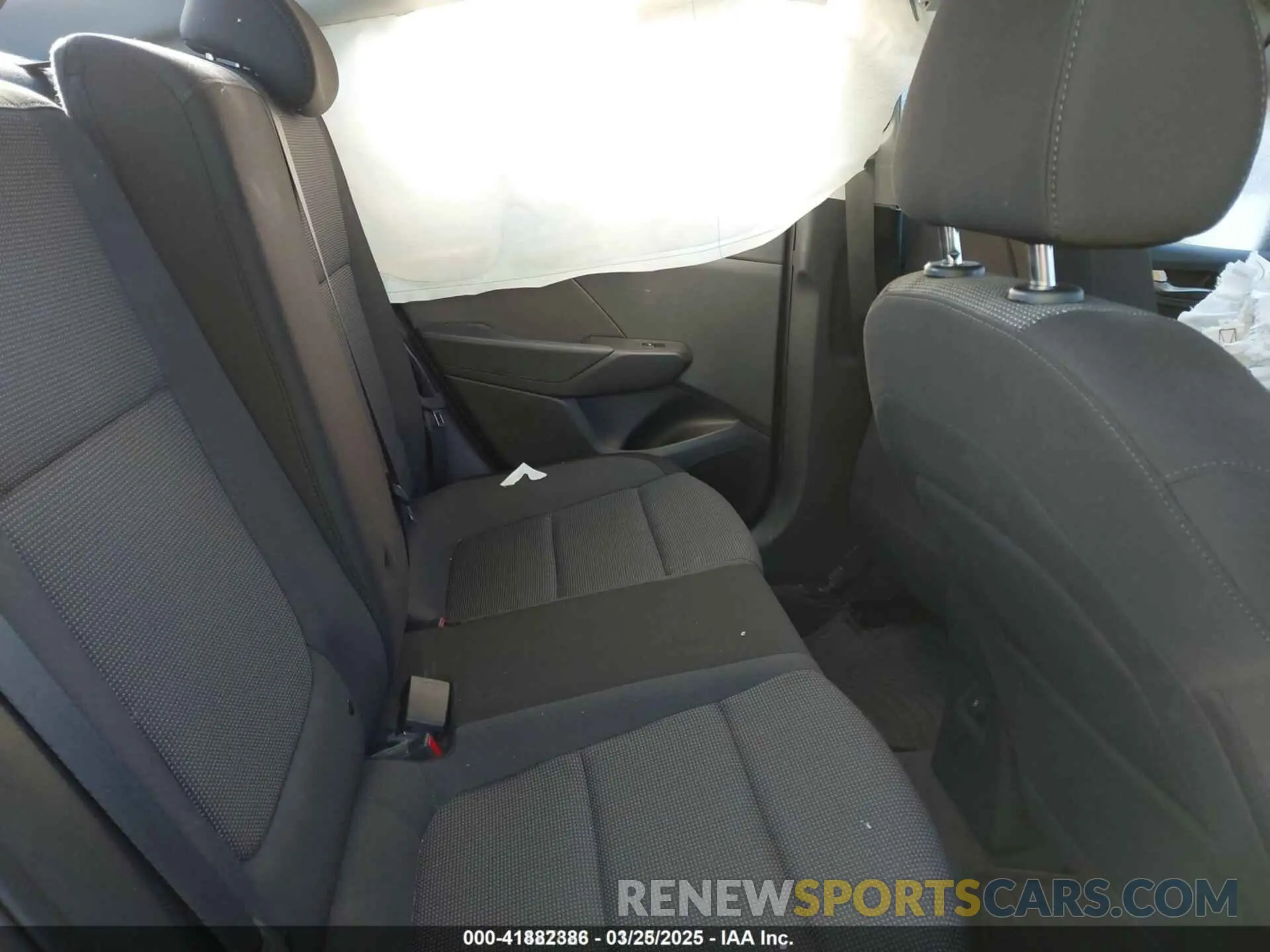 8 fotografías del automóvil dañado 3KPC24A60NE178751 HYUNDAI ACCENT 2022