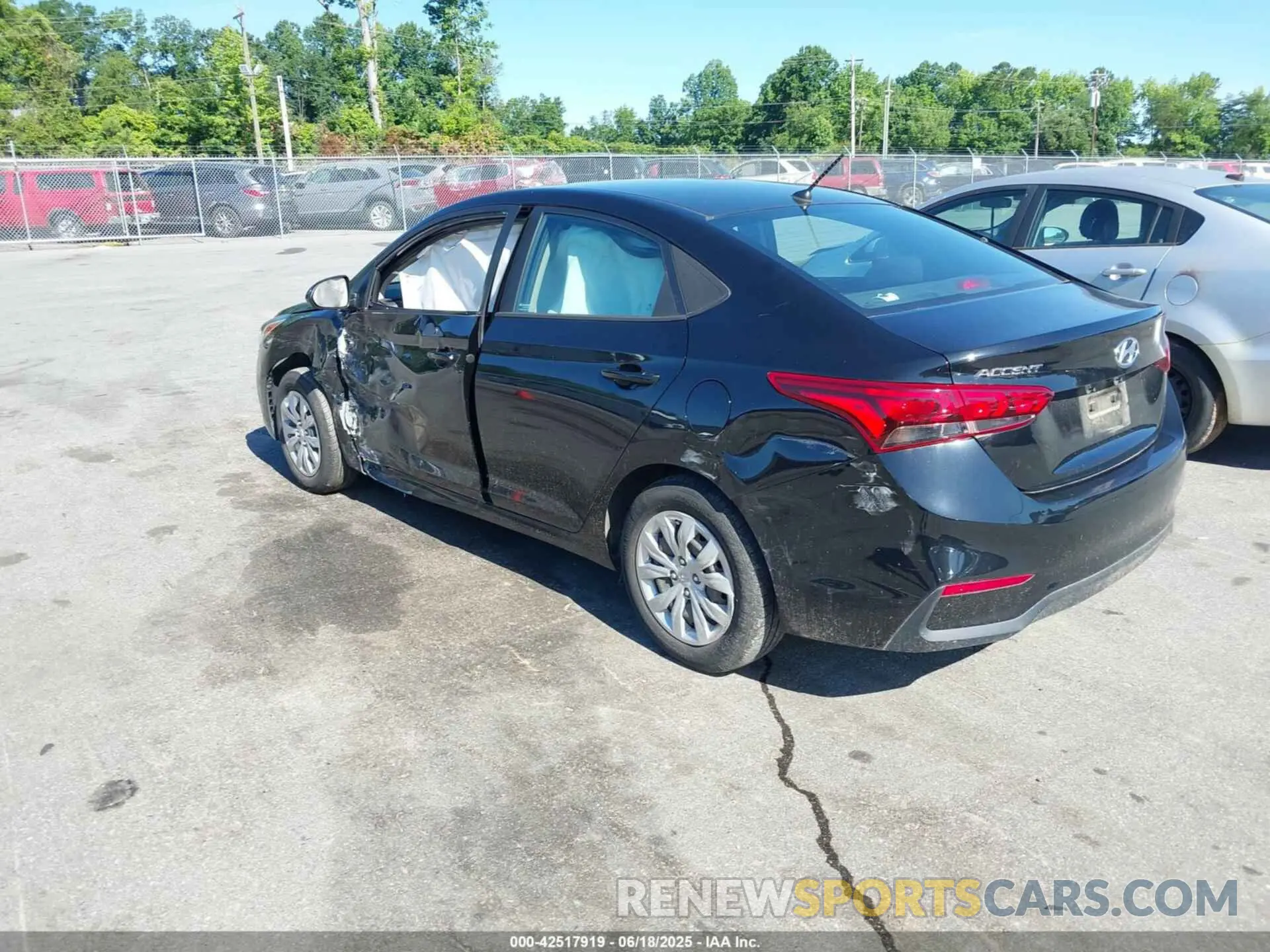 3 fotografías del automóvil dañado 3KPC24A60NE181293 HYUNDAI ACCENT 2022