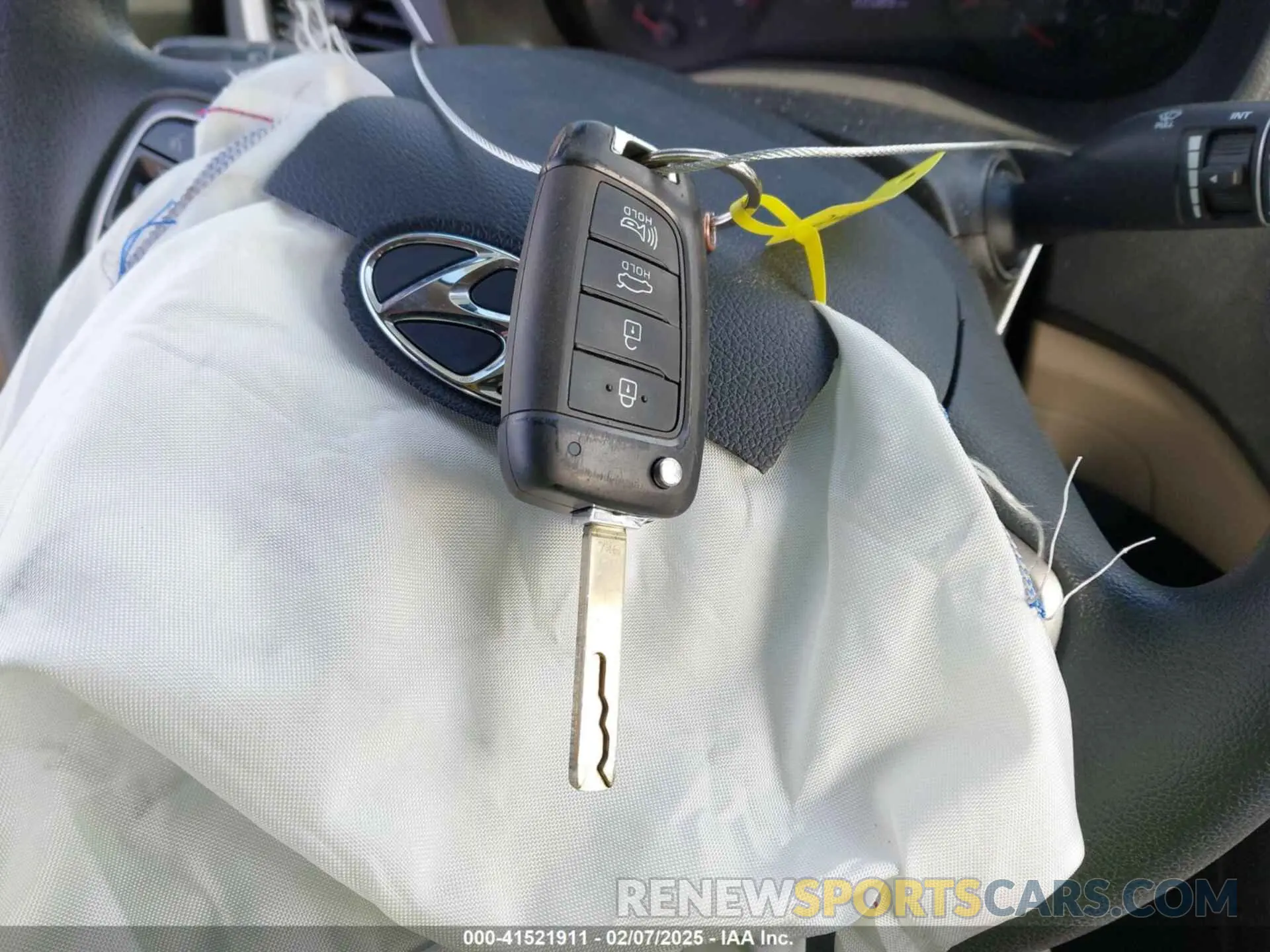11 fotografías del automóvil dañado 3KPC24A60NE190169 HYUNDAI ACCENT 2022