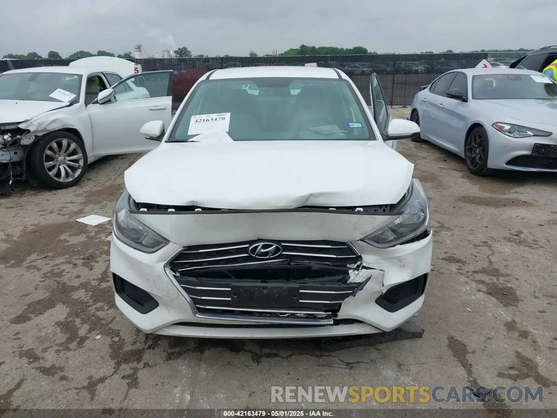 12 fotografías del automóvil dañado 3KPC24A61NE171775 HYUNDAI ACCENT 2022