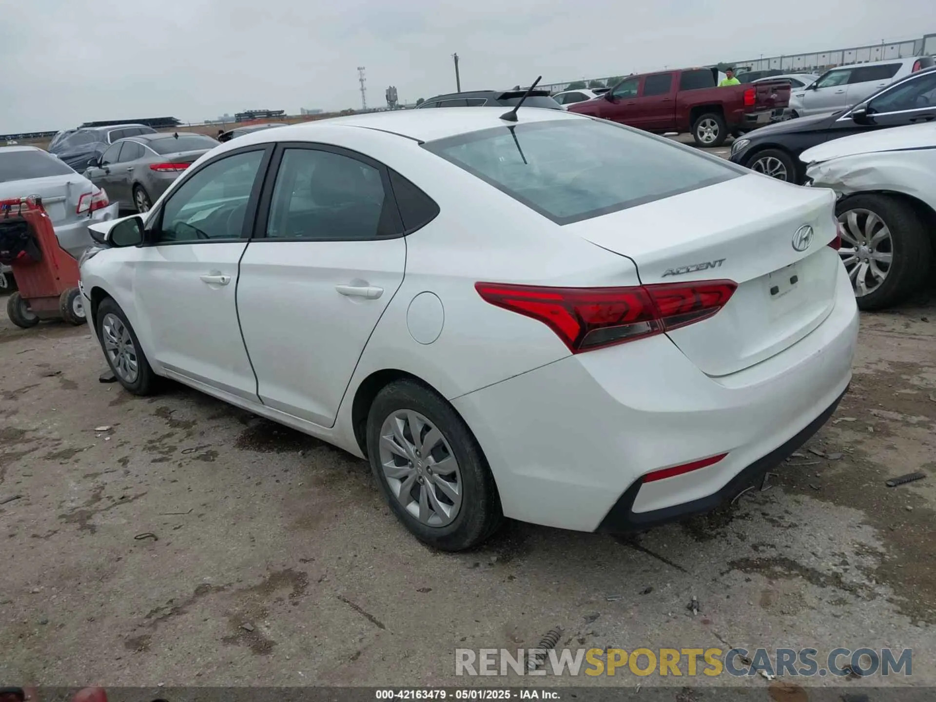 3 fotografías del automóvil dañado 3KPC24A61NE171775 HYUNDAI ACCENT 2022