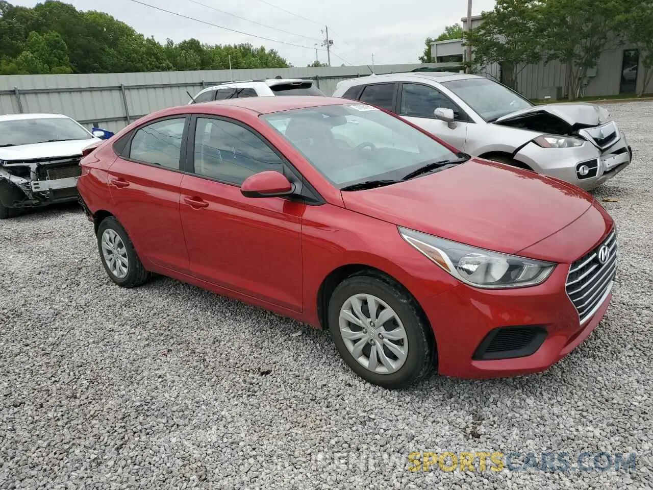 4 fotografías del automóvil dañado 3KPC24A61NE181917 HYUNDAI ACCENT 2022