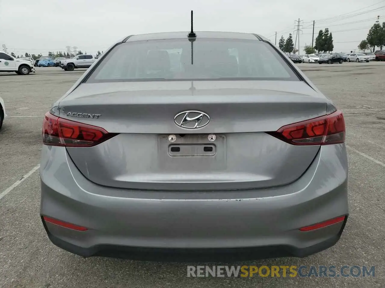 6 fotografías del automóvil dañado 3KPC24A62NE166262 HYUNDAI ACCENT 2022