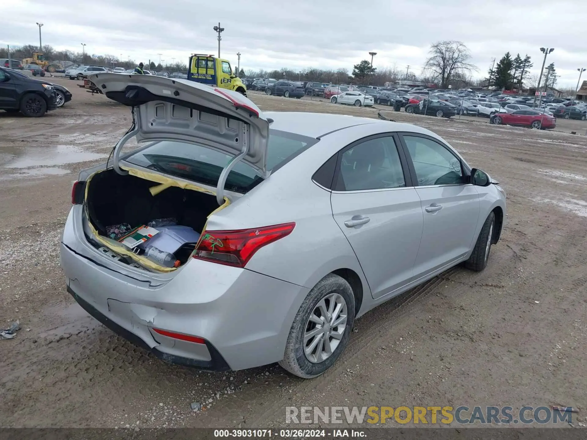 4 fotografías del automóvil dañado 3KPC24A62NE173633 HYUNDAI ACCENT 2022