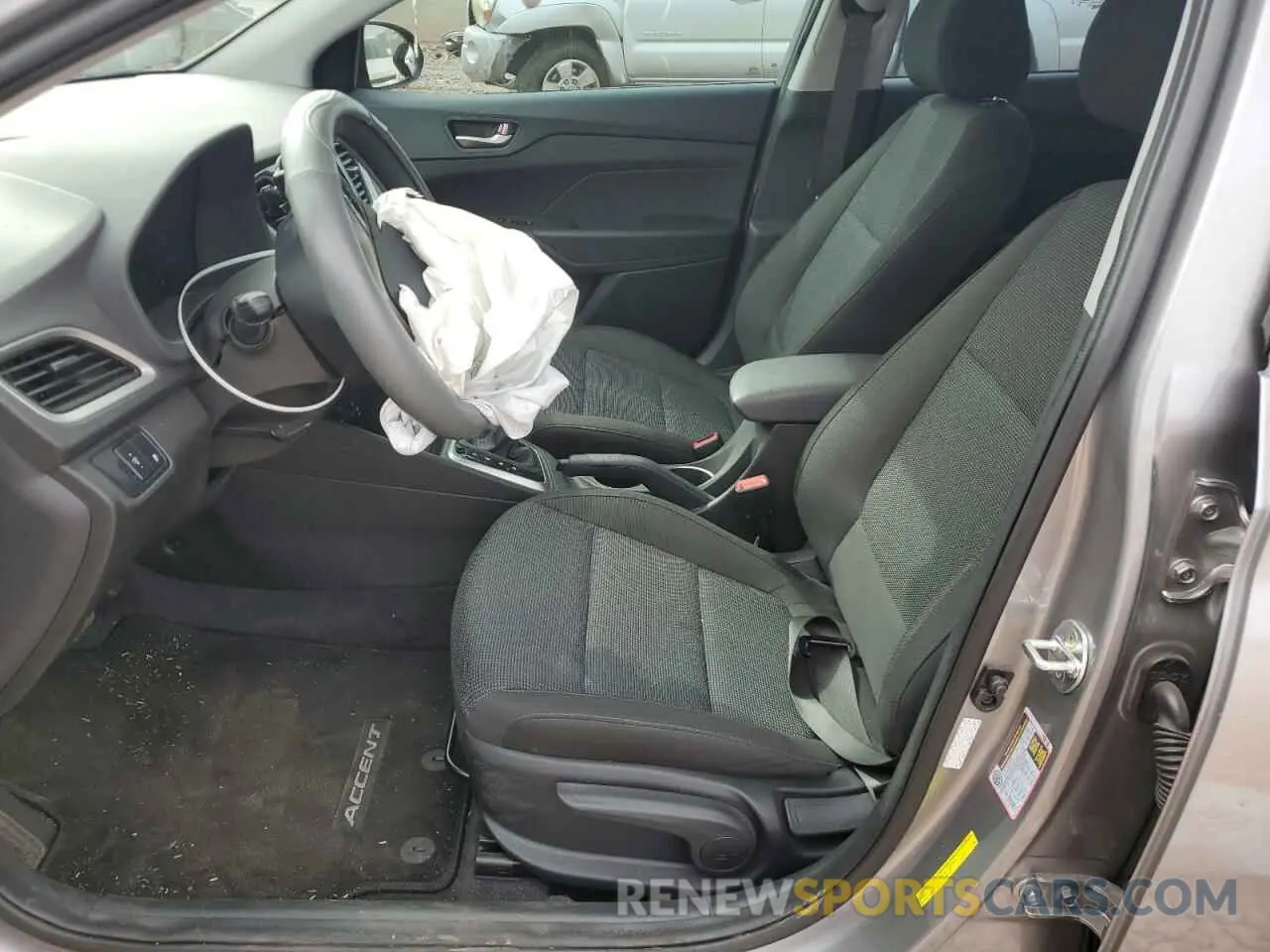 7 fotografías del automóvil dañado 3KPC24A62NE187628 HYUNDAI ACCENT 2022