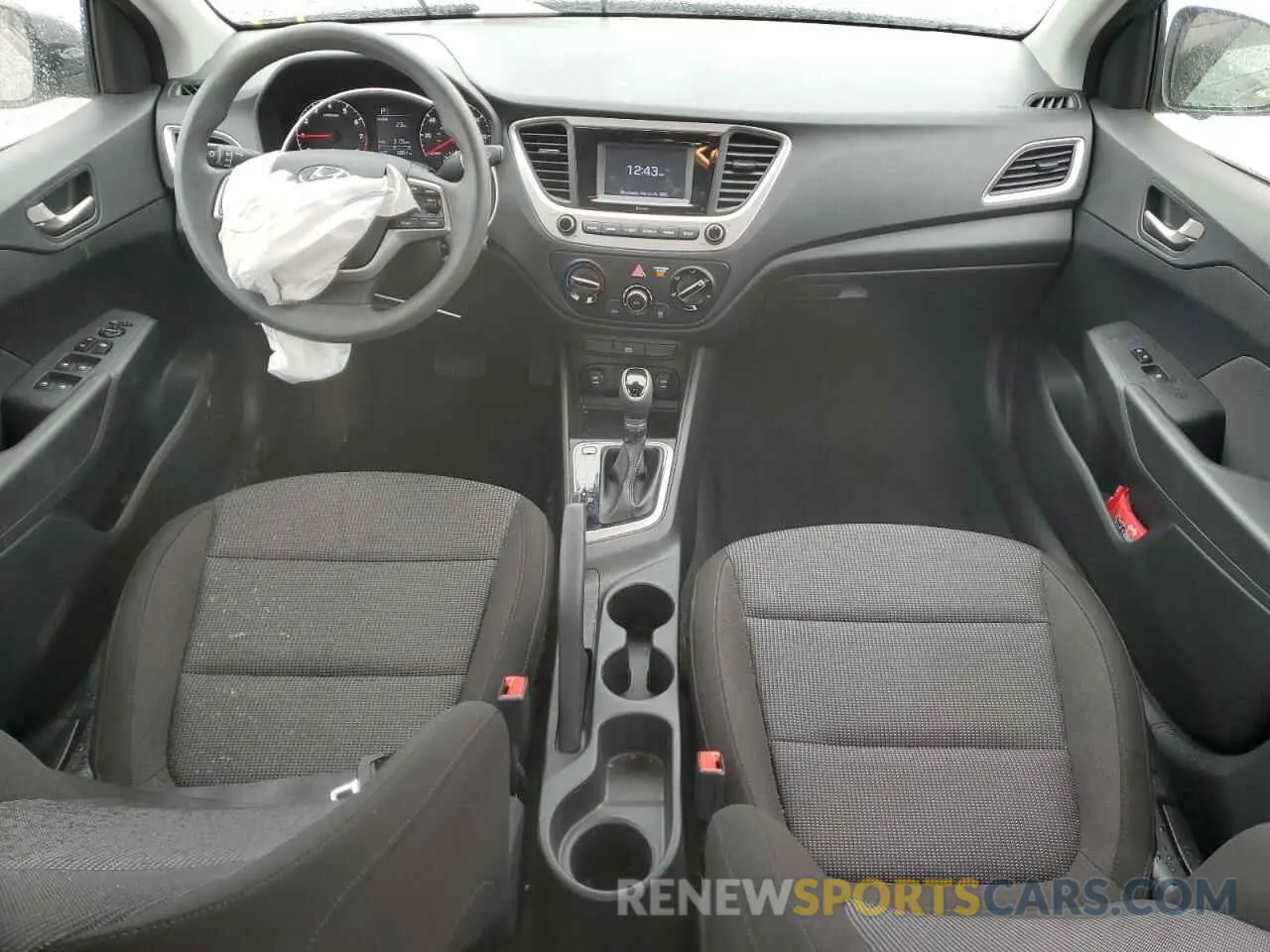 8 fotografías del automóvil dañado 3KPC24A63NE167856 HYUNDAI ACCENT 2022