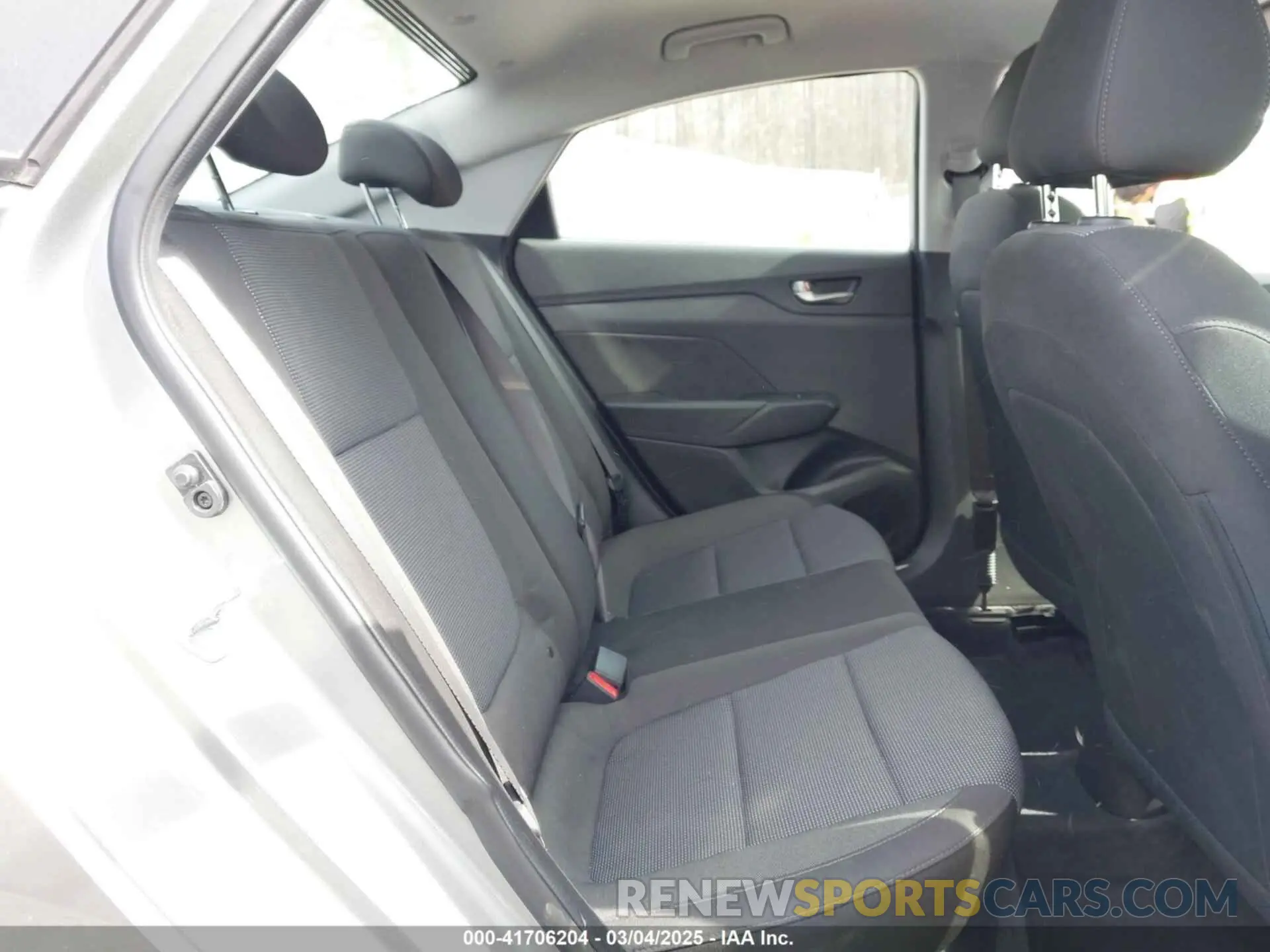 8 fotografías del automóvil dañado 3KPC24A63NE169851 HYUNDAI ACCENT 2022