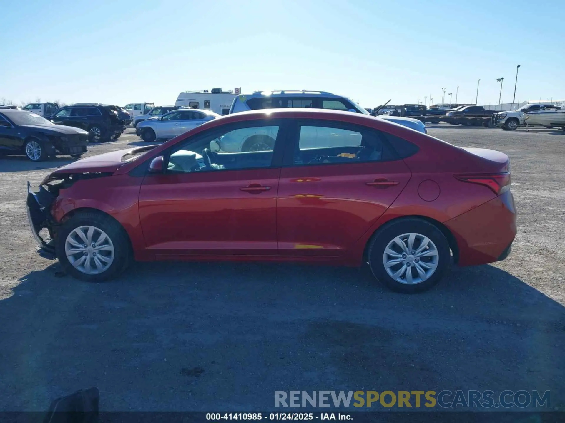 14 fotografías del automóvil dañado 3KPC24A63NE178131 HYUNDAI ACCENT 2022
