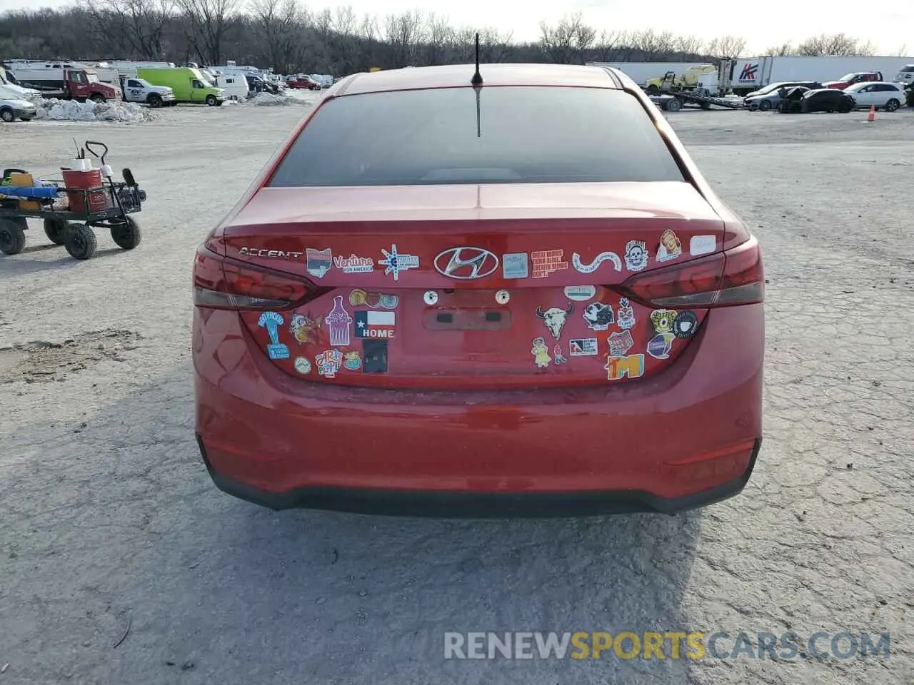 6 fotografías del automóvil dañado 3KPC24A64NE171673 HYUNDAI ACCENT 2022