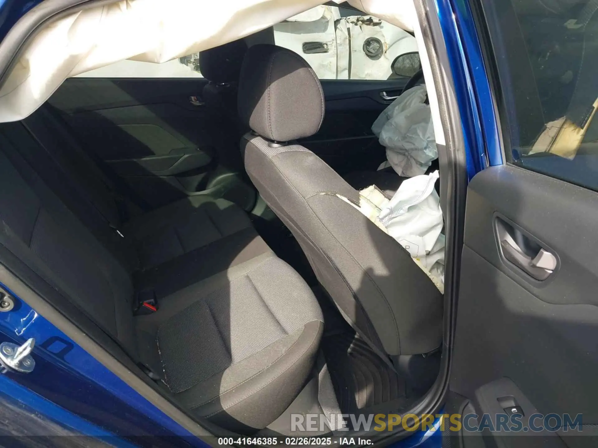 8 fotografías del automóvil dañado 3KPC24A64NE177005 HYUNDAI ACCENT 2022