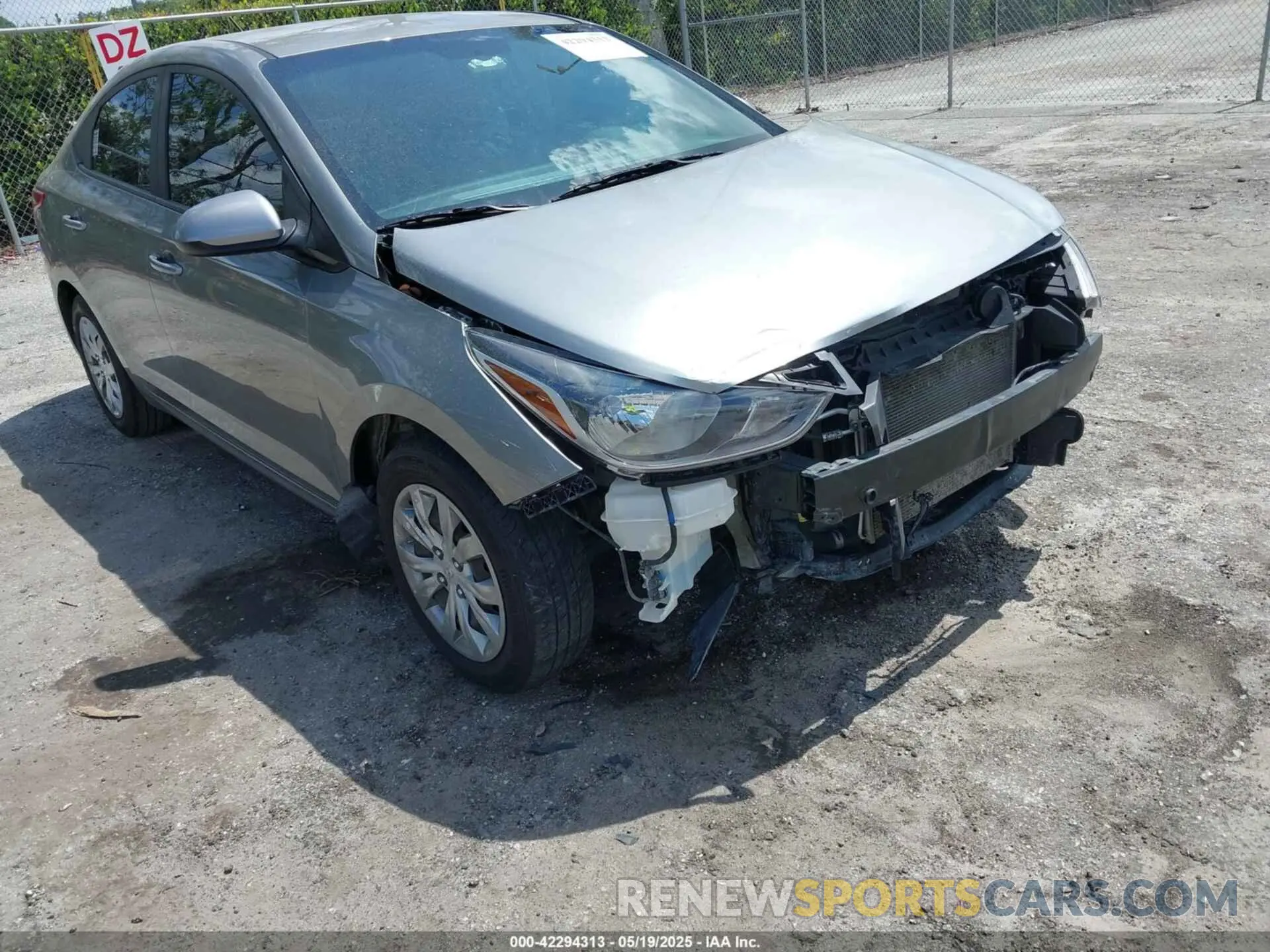 17 fotografías del automóvil dañado 3KPC24A64NE177618 HYUNDAI ACCENT 2022