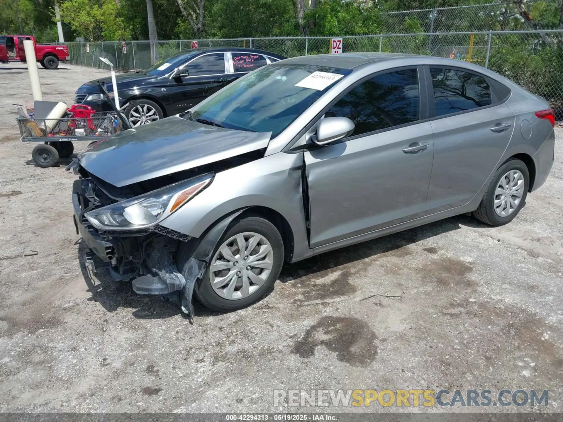 2 fotografías del automóvil dañado 3KPC24A64NE177618 HYUNDAI ACCENT 2022